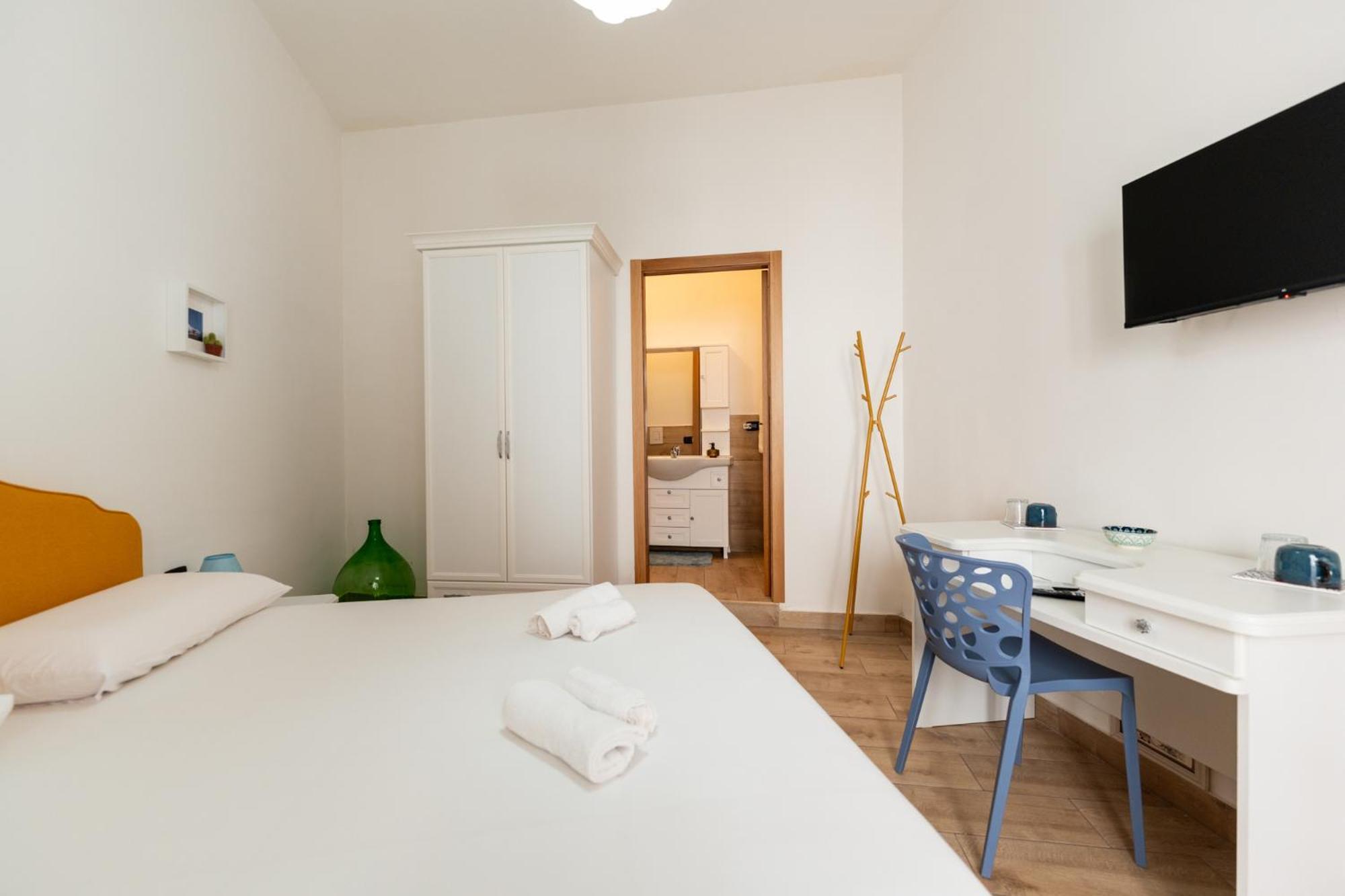 Tombolata Hotell Napoli Eksteriør bilde