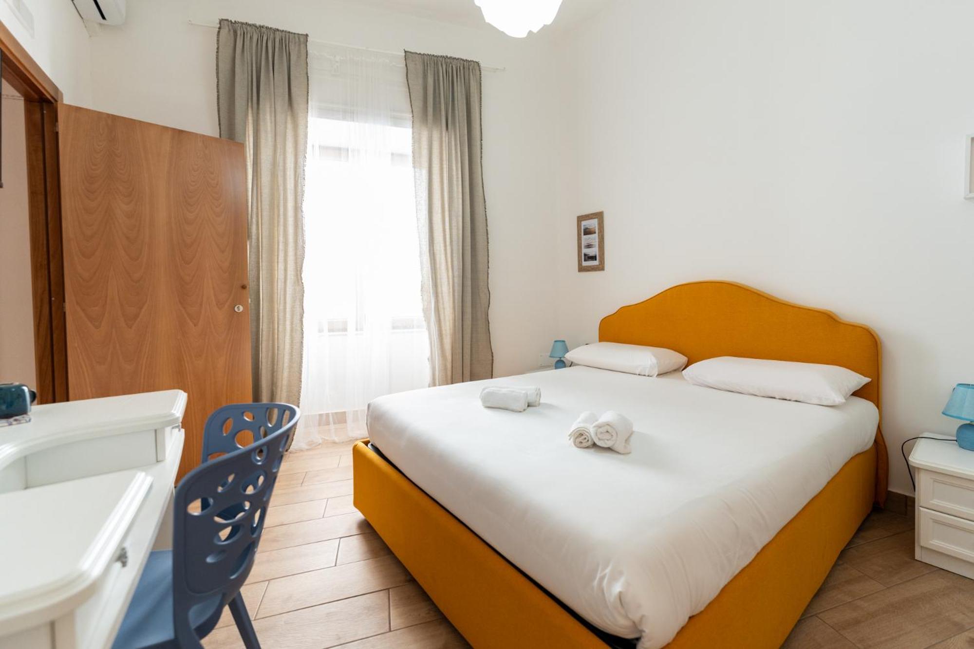 Tombolata Hotell Napoli Eksteriør bilde