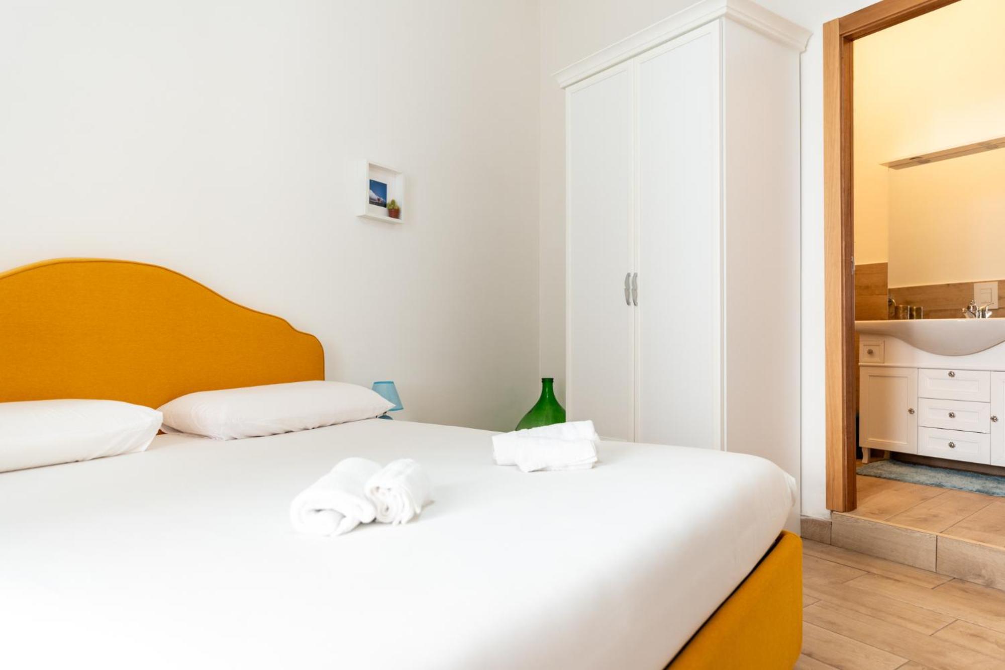 Tombolata Hotell Napoli Eksteriør bilde