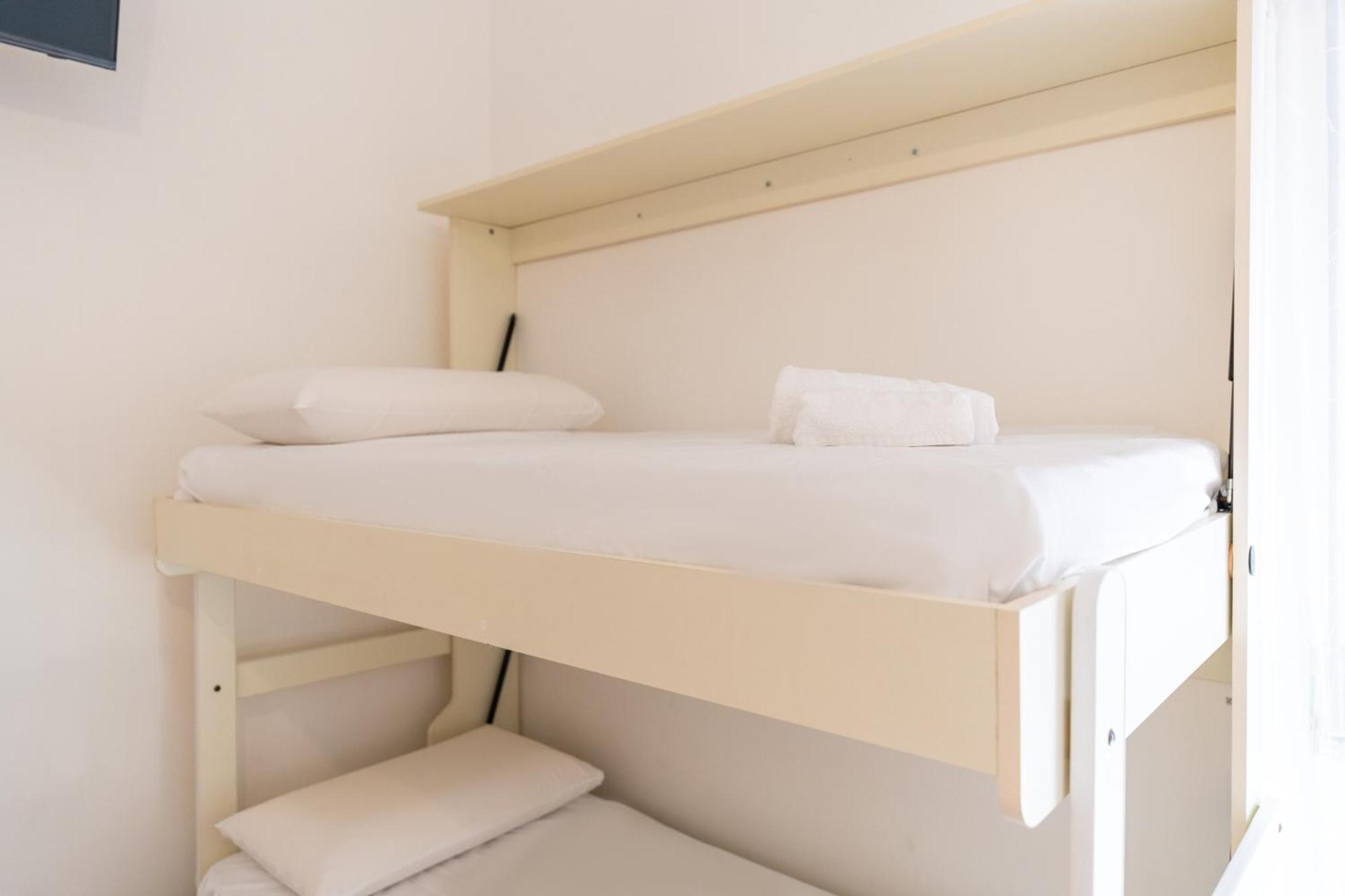 Tombolata Hotell Napoli Eksteriør bilde